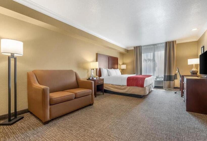 غرفة قياسية سرير كينج, Comfort Inn Arcata