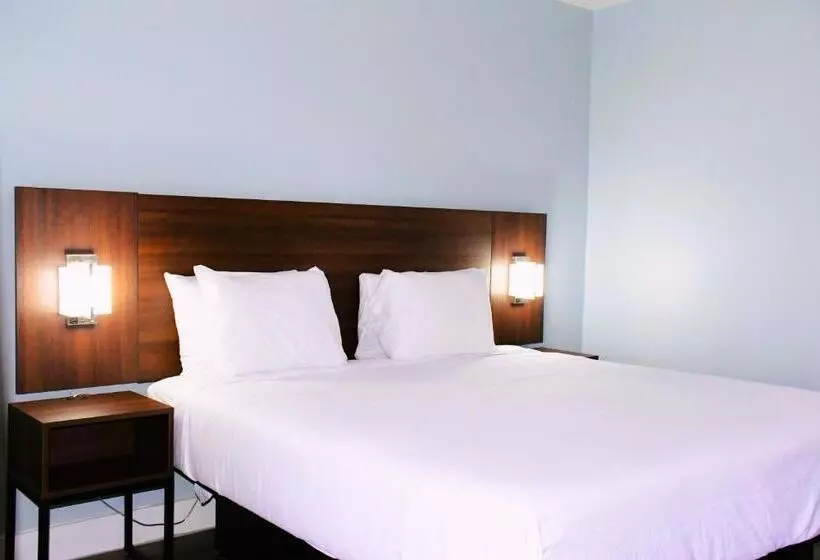 キングサイズベッドのスタンダードルーム, Florence Inn And Suites
