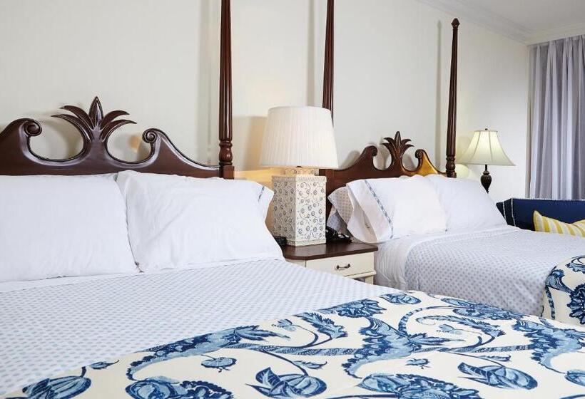 غرفة قياسية مطلة على المدينة, Inn At Pelican Bay