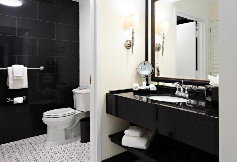 غرفة ديلوكس سرير كينج, Inn At Pelican Bay