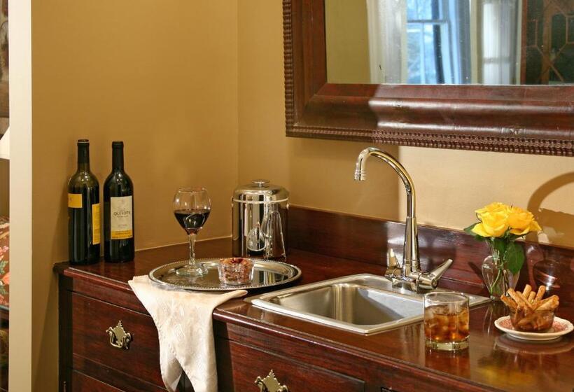 デラックススイート, The Inn At Cooperstown