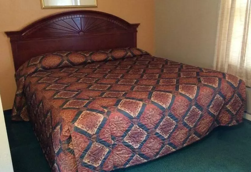 キングサイズベッドのスイートルーム, Howards Motel
