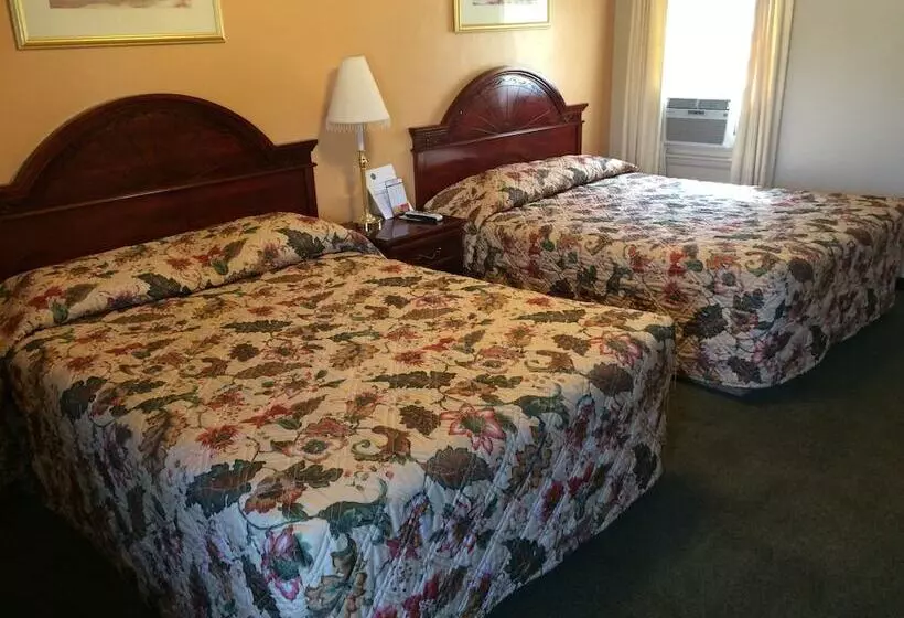 ２ダブルベッドのスタンダードルーム, Howards Motel
