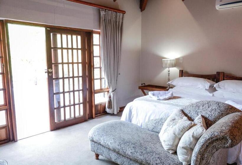 Familiekamer, 25 On Catherine