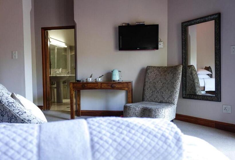 Familiekamer, 25 On Catherine