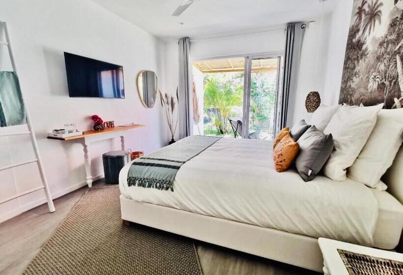 اتاق استاندارد با چشمانداز باغ, The Good Life Eco Lodges Serenity & Wellness Resort Adult Only