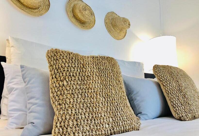 اتاق استاندارد با چشم‌انداز استخر, The Good Life Eco Lodges   Serenity & Wellness Resort   Adult Only