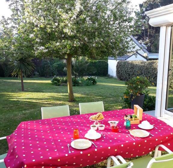 标准房带园景, Auprès De Mon Arbre