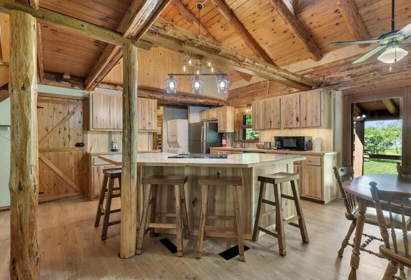 منزل غرفة نوم واحدة, Blue Moon Resort & Motel