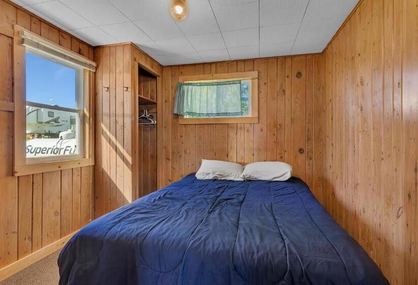 منزل غرفتين نوم, Blue Moon Resort & Motel