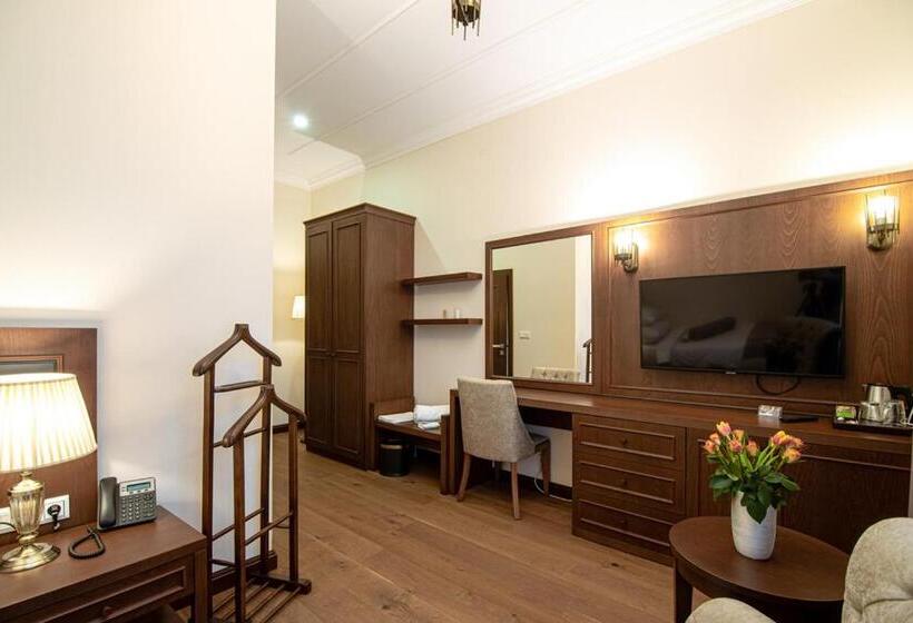 Quarto Estandar Individual para Deficientes Físicos, Michael S Palace