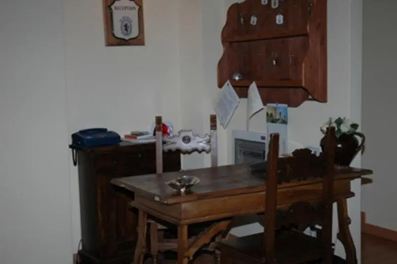 スタンダードシングルルーム, Albergo Montenerone