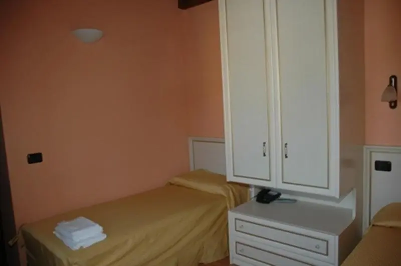 スタンダードトリプルルーム, Albergo Montenerone