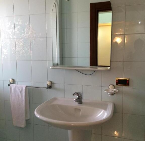 Номер Стандарт Индивидуальный, Re Di Cuori