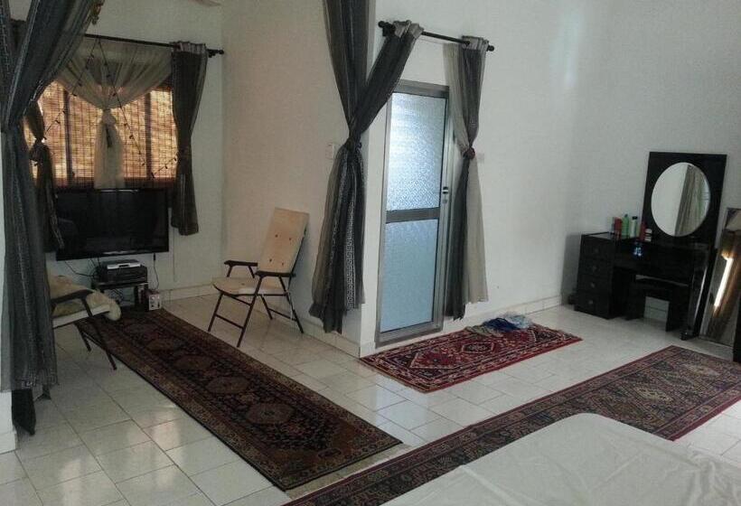 اتاق لوکس خانوادگی, Woodpecker Resort