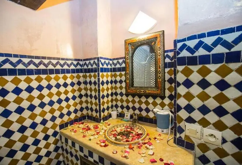 اتاق لوکس, Riad Zina Fes Elegance In The Heart Of Fes