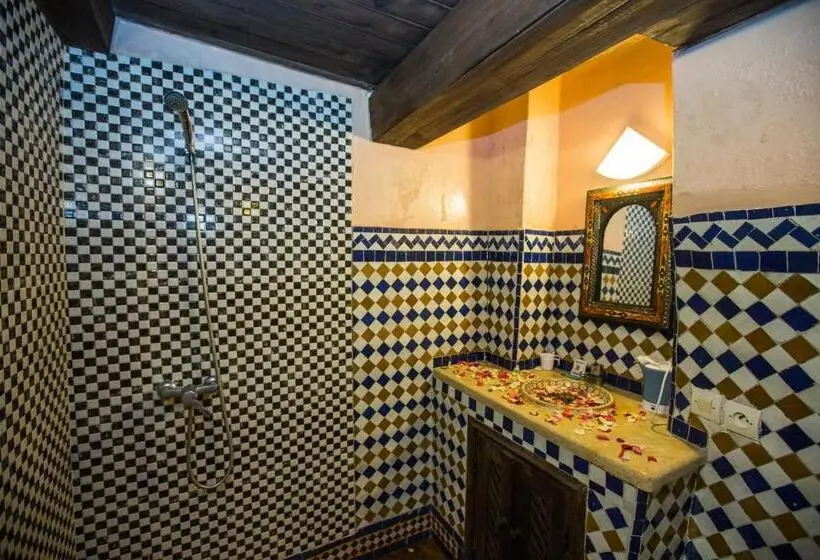 اتاق لوکس, Riad Zina Fes Elegance In The Heart Of Fes