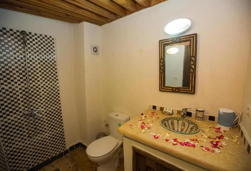 اتاق سوپریور با تخت بزرگ, Riad Zina Fes Elegance In The Heart Of Fes