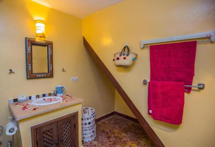 سوییت سوپریور, Riad Zina Fes   Elegance In The Heart Of Fes