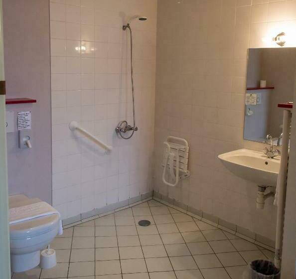 Номер Стандарт, Hôtel Le Grand Chêne