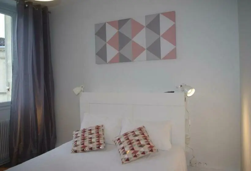 Standard Room, Hôtel Rapin