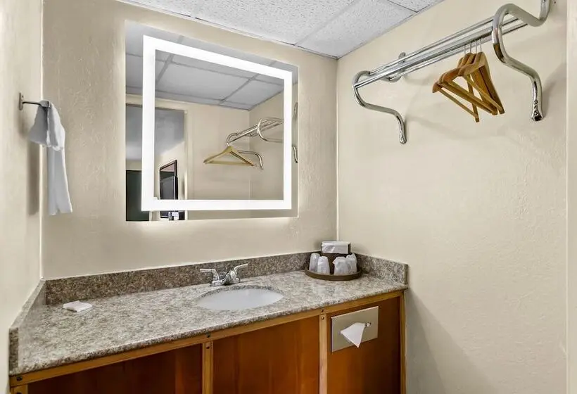اتاق استاندارد با 2 تخت دوبل, Americas Best Value Inn Martinsburg