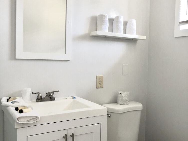 חדר דלוקס, Inn On The Hill