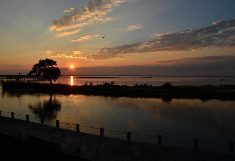 غرفة قياسية سرير كينج, Island Resort