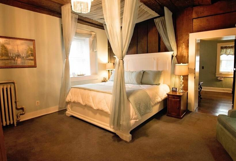 غرفة ديلوكس, Jailer S Inn