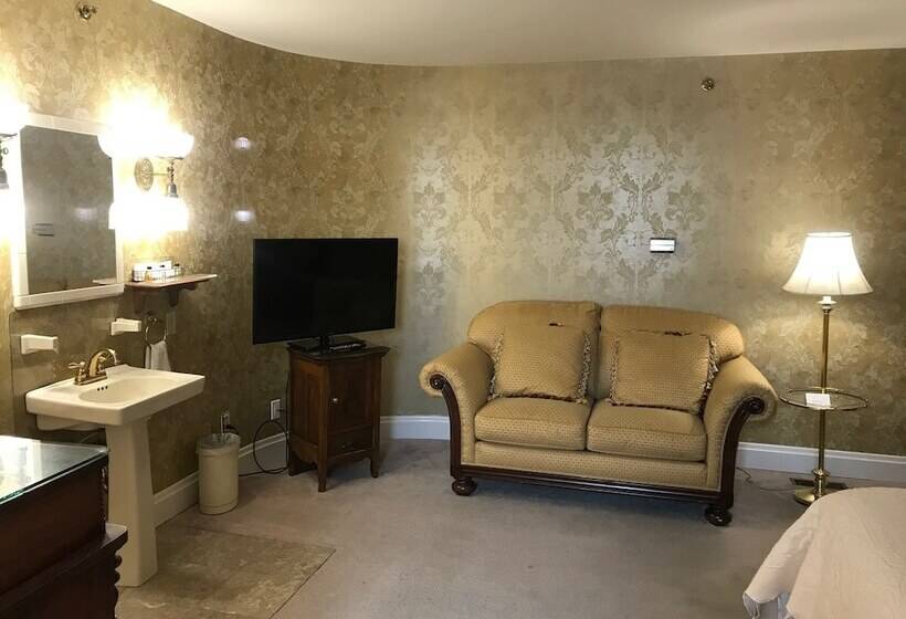 غرفة قياسية مطلّة علي النهر, Kingsley Inn