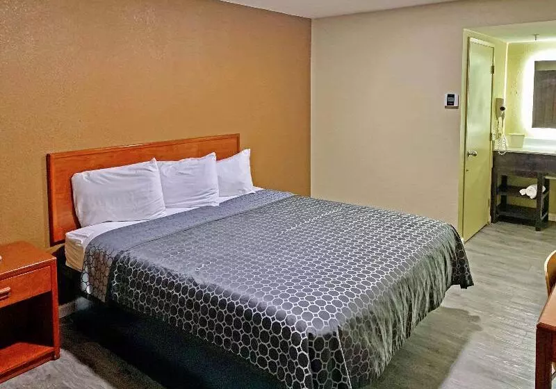 اتاق استاندارد با تخت بزرگ, Rodeway Inn Sacramentouniversity Area