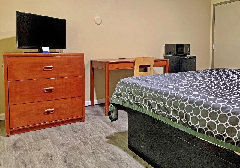غرفة قياسية سرير كينج, Rodeway Inn Sacramentouniversity Area