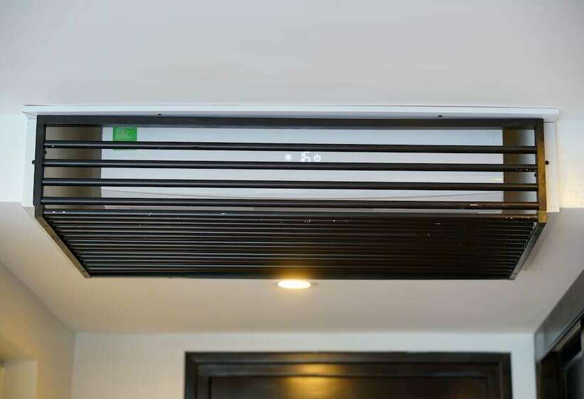 اتاق لوکس, Merit