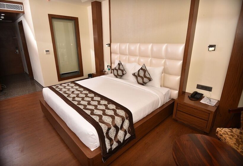 اتاق لوکس, Sk Grand