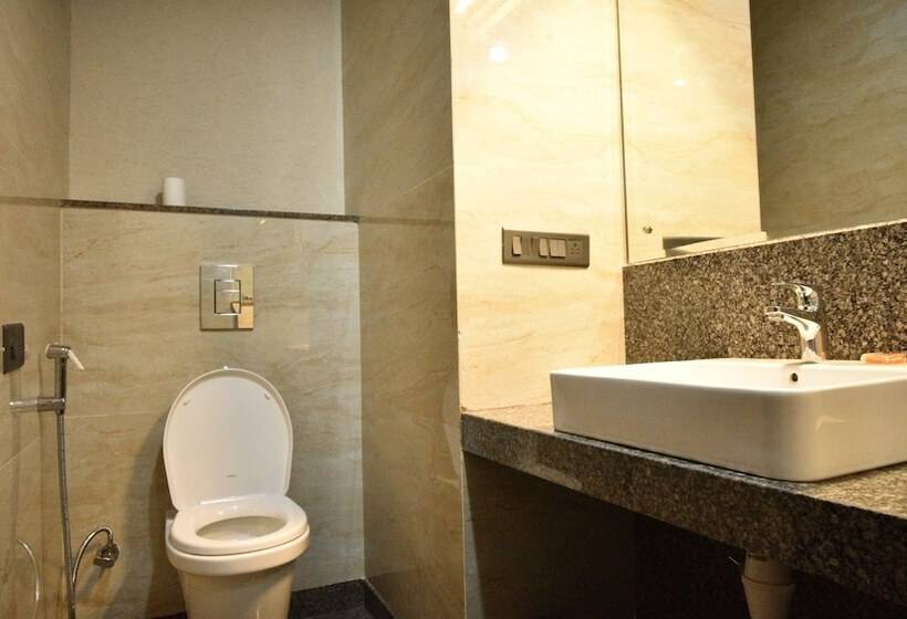 اتاق لوکس, Sk Grand