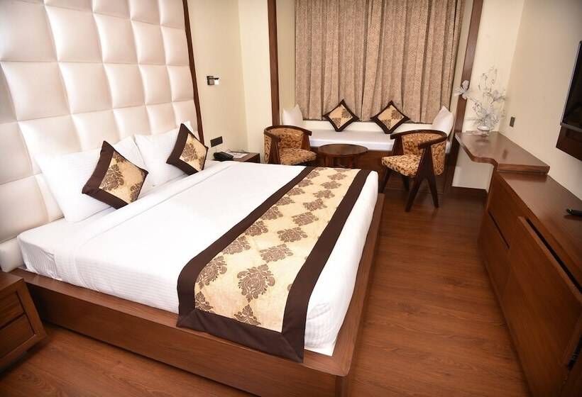 اتاق لوکس, Sk Grand