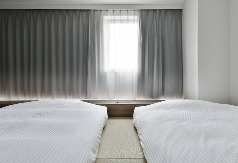 Трехместный Номер Премиум, Vessel Inn Keisei Tsudanuma Ekimae