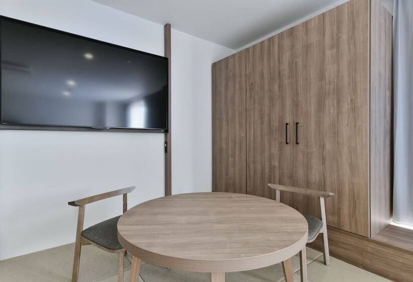 חדר פרמיום לשלושה, Vessel Inn Keisei Tsudanuma Ekimae