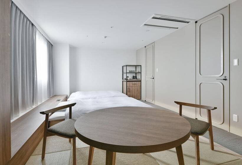 Трехместный Номер Премиум, Vessel Inn Keisei Tsudanuma Ekimae
