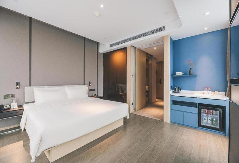 Номер Стандарт Вид на Город, Atour Hotel Ningbo Sanjiangkou Bund Book City