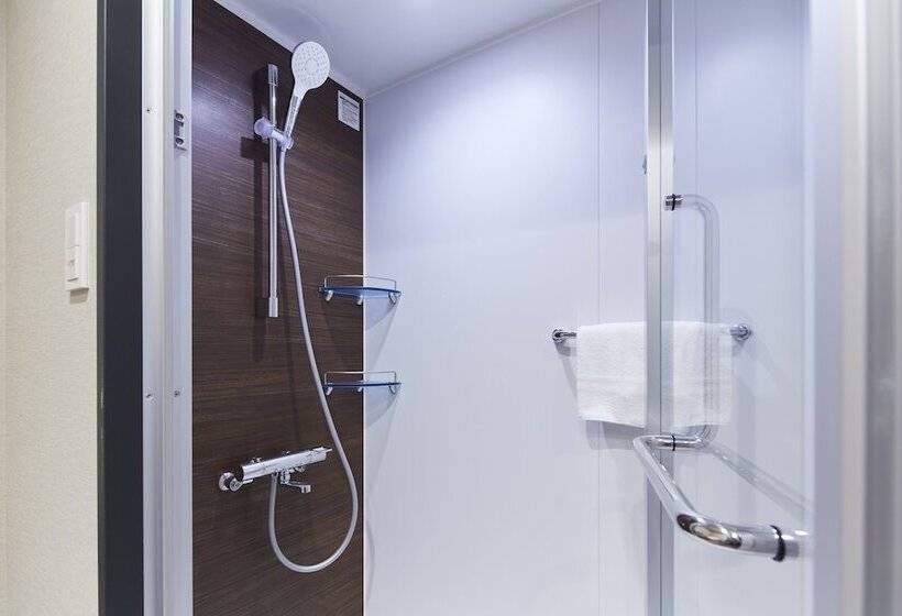 اتاق لوکس, Monday Kyoto Karasumanijo