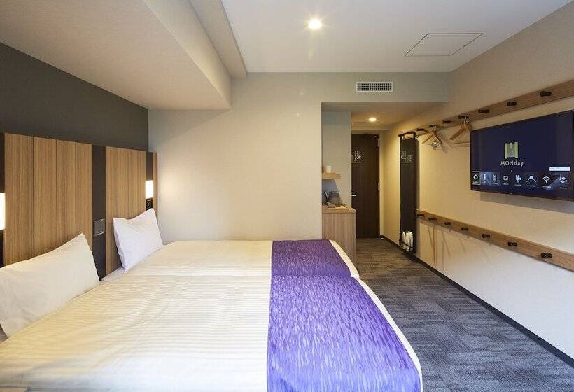 Номер Deluxe, Monday Kyoto Karasumanijo