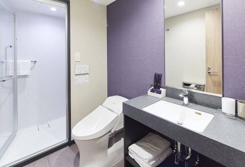 اتاق خانوادگی, Monday Kyoto Karasumanijo