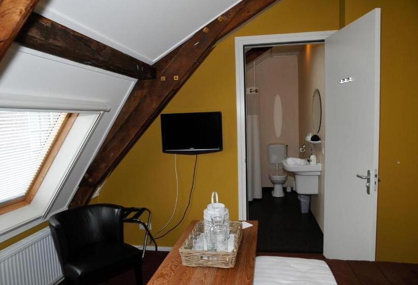 חדר סטנדרט, Restaurant It Posthus