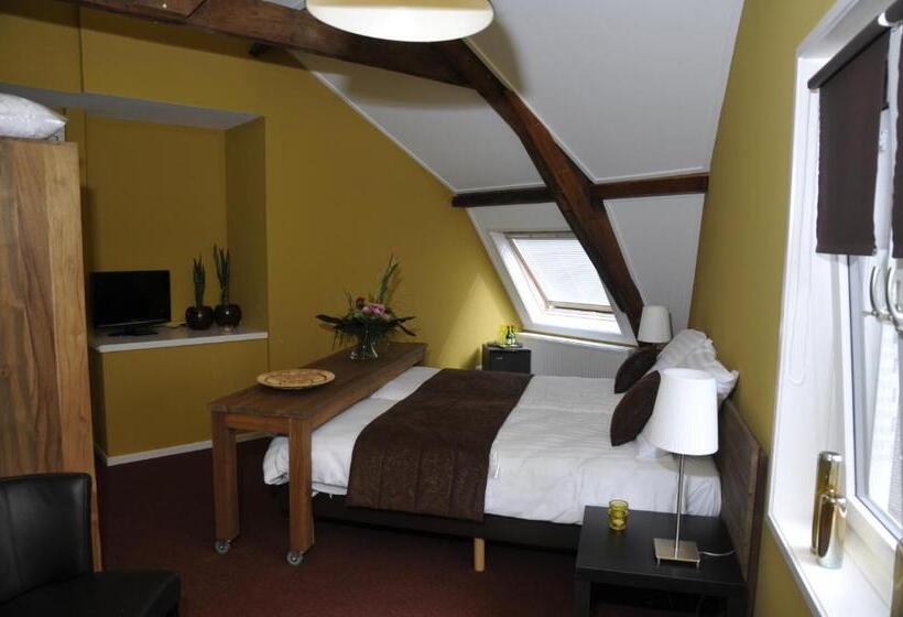 חדר דלוקס, Restaurant It Posthus