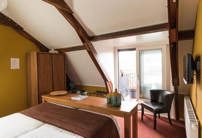 חדר סטנדרט עם מרפסת, Restaurant It Posthus