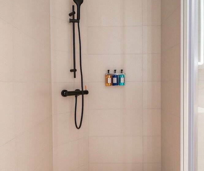 Quarto standard, Holiday Inn Express Chiayi, An Ihg