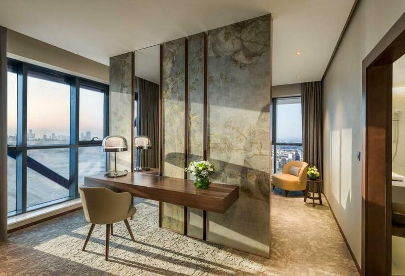 Люкс Повышенной Комфортности, Millennium Place Barsha Heights Hotel