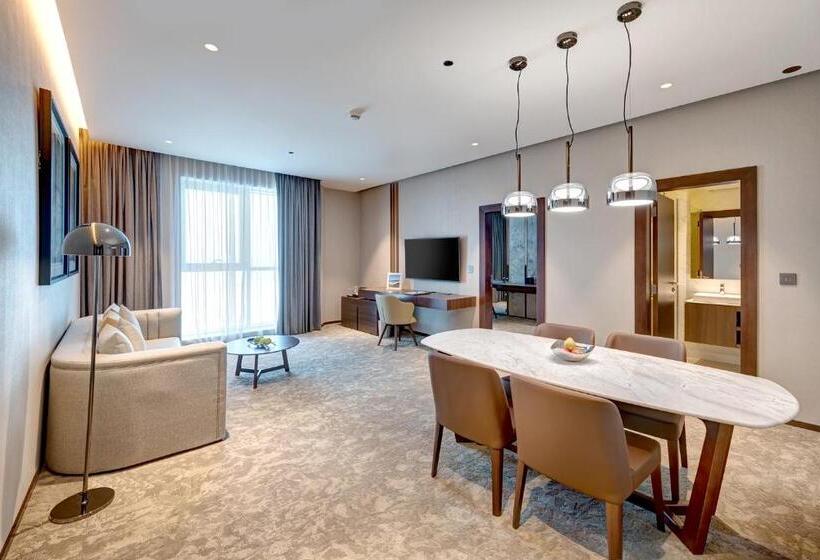 豪华套房, Millennium Place Barsha Heights Hotel