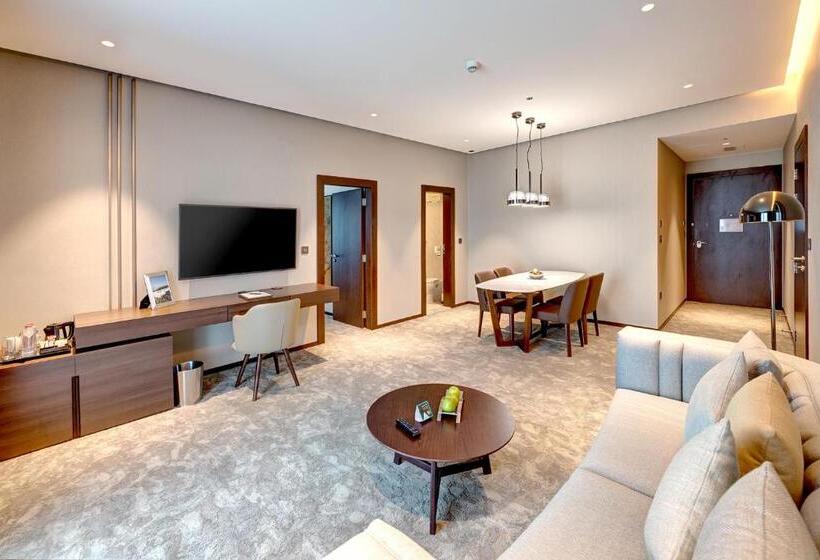 豪华套房, Millennium Place Barsha Heights Hotel